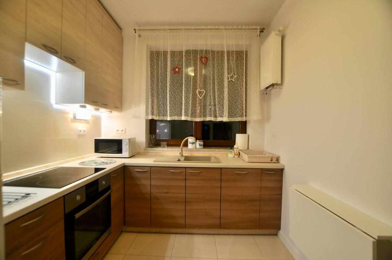Mlociny Metro Apartment Varsovia Exterior foto